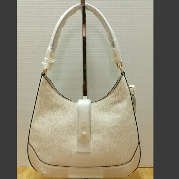 🎉🎉HOST PICK🎉🎉 Coach Pebble Leather Hobo - Picture 2 of 8